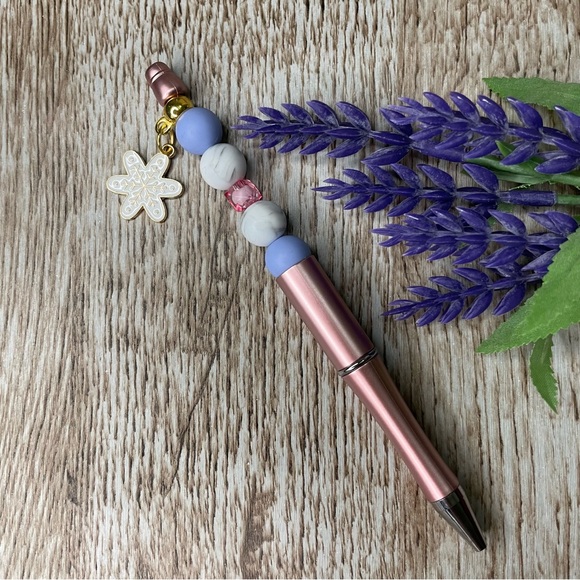 Handcrafted Christmas Pens Beaded Unique Artisan Gifts Office Accessories - Picture 3 of 10